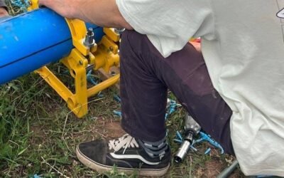 Арашан айыл аймагынын Арашан айылында таза суу көйгөйүн чечүү максатында жергиликтүү бюджеттин эсебинен суу түтүктөрүн алмаштыруу иштери жүргүзүлүүдө