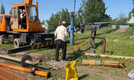 Жарактан чыккан суу насосторун алмаштыруу иштери жүргүзүлүүдө.